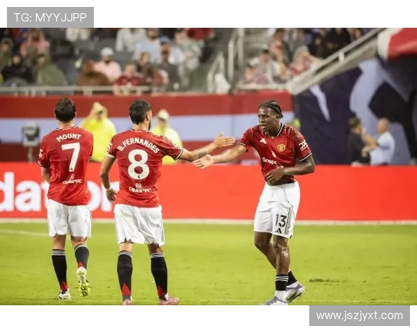 曼联 7400 万镑截胡塞斯科!霍伊伦德互换交易或破灭伊萨克利物浦梦